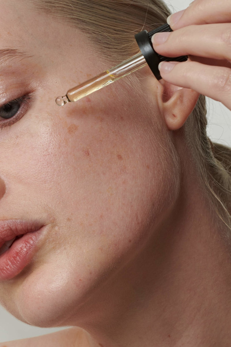 Essential oils to avoid during pregnancy