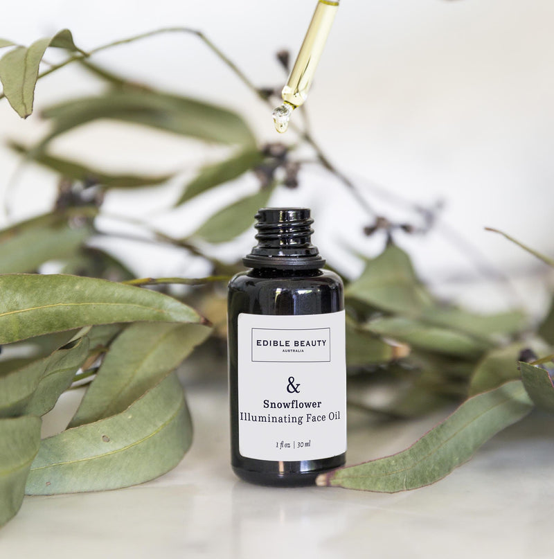 Five Reasons Why You Need a Face Oil