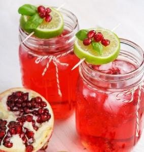 Pomegranate White Tea Sparkler Recipe